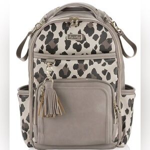 Itzy Ritzy Boss Plus Leopard Baby Bag